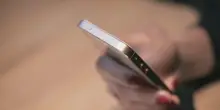 &laquo;Non riuscivo a dormire, ho giocato alla lotteria sul telefono e la mia vita &egrave; cambiata. Ora posso ristrutturare casa&raquo;