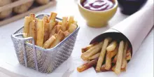 Patatine fritte in microonde? Ecco il nuovo metodo di cottura che le rende pi&ugrave; salutari (e riduce i grassi)