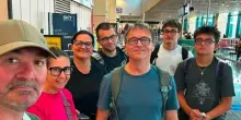 Incidente aereo Per&ugrave;, l'ultima foto delle vittime prima del viaggio. Tra le cause l'errore umano e una cattiva manutenzione