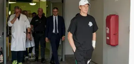 Jannik Sinner, nuovi controlli medici a Milano prima della partenza per gli Usa: cosa succede