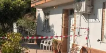 Anziana trovata morta in casa: &laquo;Ferite alla testa compatibili con martello&raquo;. Con lei c'era il nipote in stato confusionale