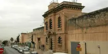 Flavio Santoiemma, il 15enne italiano in carcere da 70 giorni a Malta. Adescato sul videogame Roblox e ricattato: &laquo;Fai scattare un allarme bomba a scuola&raquo;