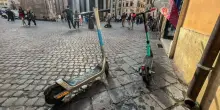 Roma, maxi multa a monopattini e bikesharing. Antitrust: &laquo;Ostacolata fruizione corse gratuite riservate agli abbonati&raquo;