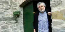 Francesco Guccini come &egrave; morto? La malattia agli occhi e la paura di uscire di casa. Diceva: &laquo;Non riesco pi&ugrave; a leggere&raquo;