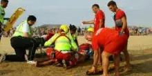 Tuffo dal pontile nonostante i divieti: 17enne muore in ospedale