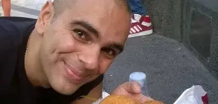 Giallo ad Avellino in Viale Italia: giovane morto in casa in una pozza di sangue