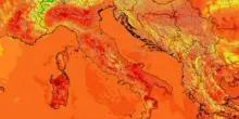 Caldo record, Mediterraneo bollente e rischio fenomeni estremi: ecco quando ne usciremo
