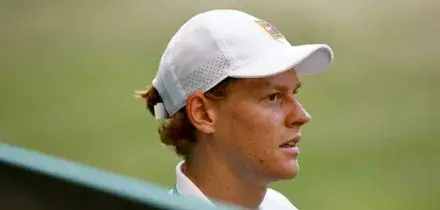 Sinner salta Cincinnati, Jannik d&agrave; forfait per un problema al ginocchio destro. Torner&agrave; in campo per gli Us Open