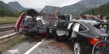 Due italiani muoiono in Svizzera in un terribile incidente stradale: la dinamica