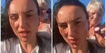 Arisa, il rimedio di bellezza per i capelli (applicato da mamma Assunta): &laquo;Bastano olio, cipolla rossa e uno spazzolino da denti&raquo;