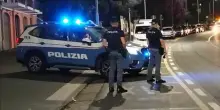 Dramma sventato a Napoli: ragazza pronta a lanciarsi dal cavalcavia, salvata dalla polizia