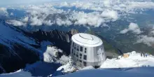 Alpinisti bloccati sul Monte Bianco, il sindaco di Saint-Gervais gli nega l'elisoccorso: &laquo;Erano stati avvisati del pericolo&raquo;