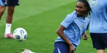 Inter, Chivu abbraccia Spence e ritrova Thuram: le ultime in vista dell'esordio in campionato