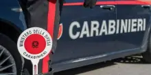 Tragedia sfiorata a Camposano: litiga con la sorella e ferisce il padre intervenuto per salvarla, in manette 21enne