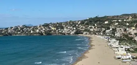Gaeta, medico aversano si sente male e muore in spiaggia: addio al cardiologo ?Domenico Molinaro