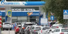 Russia, crisi della benzina: scattano limite al rifornimento e code ai distributori. &laquo;E ora Mosca importa il carburante&raquo;