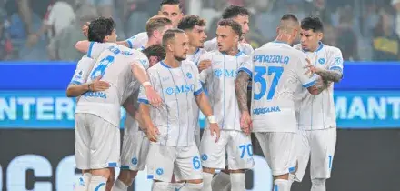Genoa-Napoli 0-2, le pagelle: De Bruyne (7,5) entra e la decide, Vergara (7,5) gol e assist, Otoa (5) sfortunato