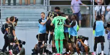 Le pagelle di Frosinone-Juventus 0-1: Bremer (7) decisivo di testa; Kolo Muani (5,5) sottotono. Spalletti (6,5) parte bene