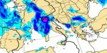 Meteo, Italia spaccata in due: temporali e grandine al Nord, caldo oltre 40 gradi al Sud