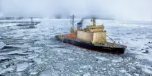 Artico, la minaccia russa spinge l'Islanda (unico paese Nato senza esercito) ad armarsi: il piano per reclutare 44mila soldati