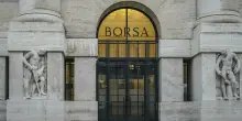 I Proxy advisor si schierano con Intesa e il mercato continua a premiare l?Opas