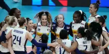 EuroVolley, l'Italia di Velasco supera lo scoglio Francia e vola da prima agli ottavi