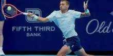 Cobolli, che antipasto! Batte Alcaraz nel warm up degli US Open e si prende l'Italia orfana di Sinner
