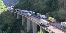Le misure per contenere il passaggio dei rincari dal serbatoio al carrello