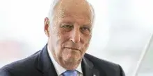 Re Harald V, morto a 89 anni il sovrano di Norvegia. Il principe Haakon e la moglie saranno i nuovi regnanti