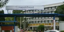 Pozzuoli, in ospedale per curarsi vede il figlio morto di droga e gli amici che scappano