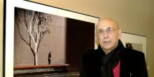 Franco Fontana &egrave; morto a 92 anni: addio al fotografo che trasformava i paesaggi in quadri di colore