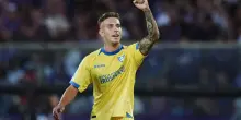 Antonio Raimondo, chi &egrave; il bomber del Frosinone: si ispira a Malen, l'idolo &egrave; Cavani (e spera nella chiamata di Mancini)