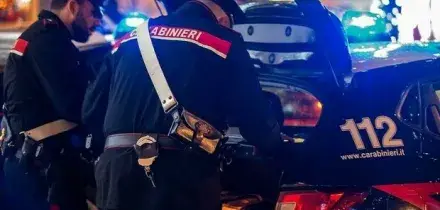 Uccide la madre a 16 anni e chiama il 112: &laquo;Venite, l'ho picchiata, forse &egrave; morta&raquo;. Il ragazzo ricoverato in Psichiatria