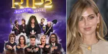 Roast in Peace 2, ai funerali dei vip arrivano gli "inconsolabili": il dubbio Chiara Ferragni. Fedez: &laquo;C'&egrave; la mia ex moglie?&raquo;