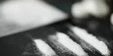 Cocaina a domicilio per la Napoli bene, blitz al Vomero: nei guai il pusher e un medico