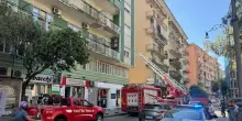 Salerno, elettrodomestico in cortocircuito. Incendio nella cucina: intossicate due persone