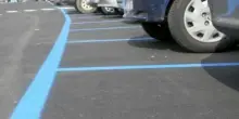 Strisce blu, niente multa se arrivi in ritardo: quando scatta la tolleranza con il nuovo Codice della strada