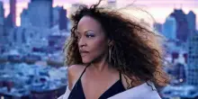 Addio a Cassandra Wilson, voce del jazz senza frontiere