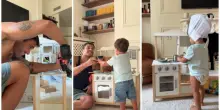 Pierpaolo Pretelli monta una mini cucina per il figlio Kian: &laquo;Ama le pentole, i fornelli e... mangiare&raquo;. Il dolce commento di mamma Giulia Salemi