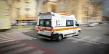 Incidente al Rally 1000 Miglia, travolta e uccisa una persona: gara interrotta