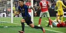 Inter-Napoli 3-2, le pagelle: Lautaro (8) fa esplodere San Siro, Thuram (7,5) ci mette la testa, Hojlund (7) spaventa i nerazzurri