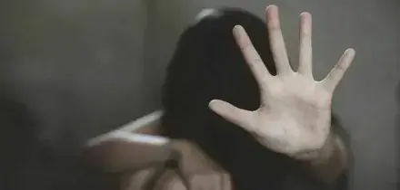 Avellino, entra in casa della ex e la aggredisce a martellate: i vicini sentono le urla e salvano una 28enne