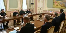 Guerra Ucraina, Witkoff e Kushner a Kiev: &laquo;Serviranno compromessi&raquo;. E la Russia minaccia Berlino