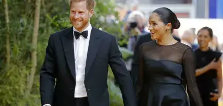 Harry e Meghan, nuovo documentario in arrivo? L'ombra di un accordo con la BBC che fa tremare la famiglia reale