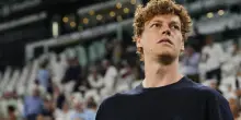Sinner pronto a tornare: oggi il primo allenamento in campo, ci sar&agrave; a Pechino