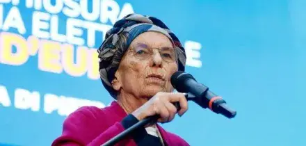 Emma Bonino come sta? &laquo;Situazione sempre delicata, sar&agrave; trasferita in una clinica privata&raquo;