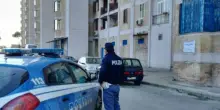 Napoli, notte di sangue a Secondigliano, killer in azione fuori dal bar: pregiudicato ferito a una gamba