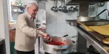 Bruno Vietina, morto lo storico chef di Forte dei Marmi: tra i suoi clienti Sophia Loren e Domenico Modugno