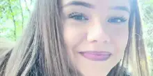 Aurora Tila uccisa a 13 anni, pena ridotta per l?ex fidanzato (che usa i social in carcere)