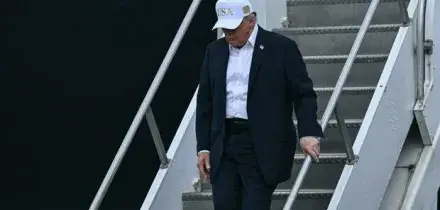 Trump a Dublino: &laquo;Mi piacerebbe molto vedere un'Irlanda unita. Tanto vale che accada ora&raquo;